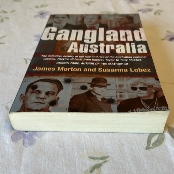 Gangland Australia Book - Picture 3 of 9